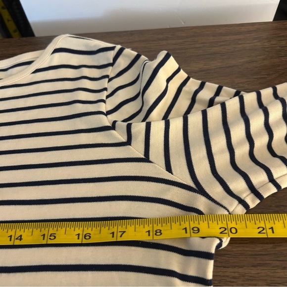 LL BEAN Striped Cream and Black Women's Top S - Picture 7 of 10
